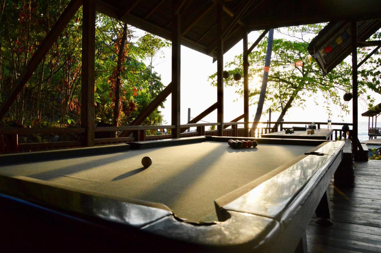 Pristine Paradise Dive Resort - Togean Islands, Una Una Pulau Unauna 外观 照片