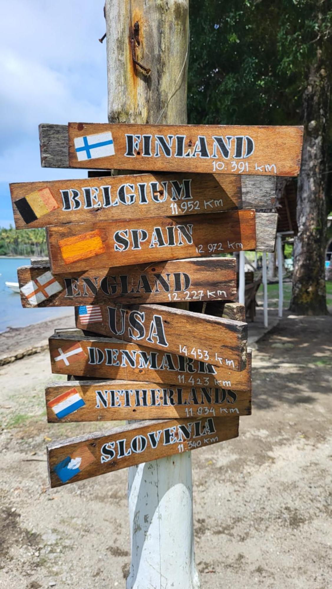 Pristine Paradise Dive Resort - Togean Islands, Una Una Pulau Unauna 外观 照片